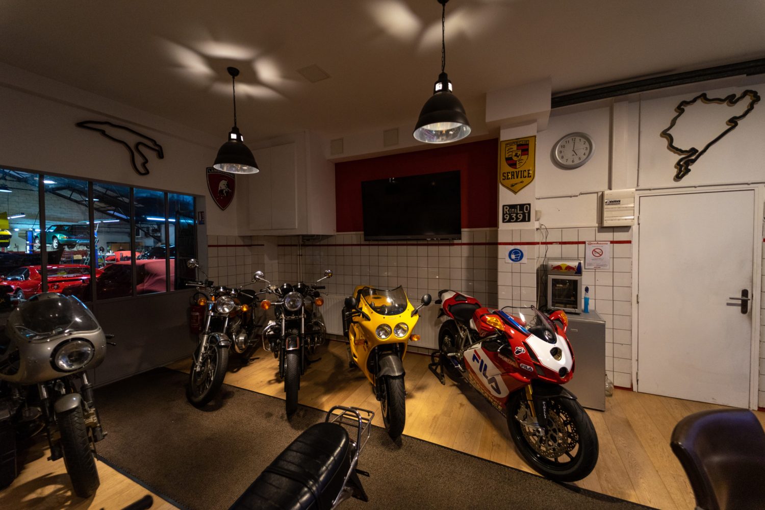 rsgarage-autodel-4 red street garage