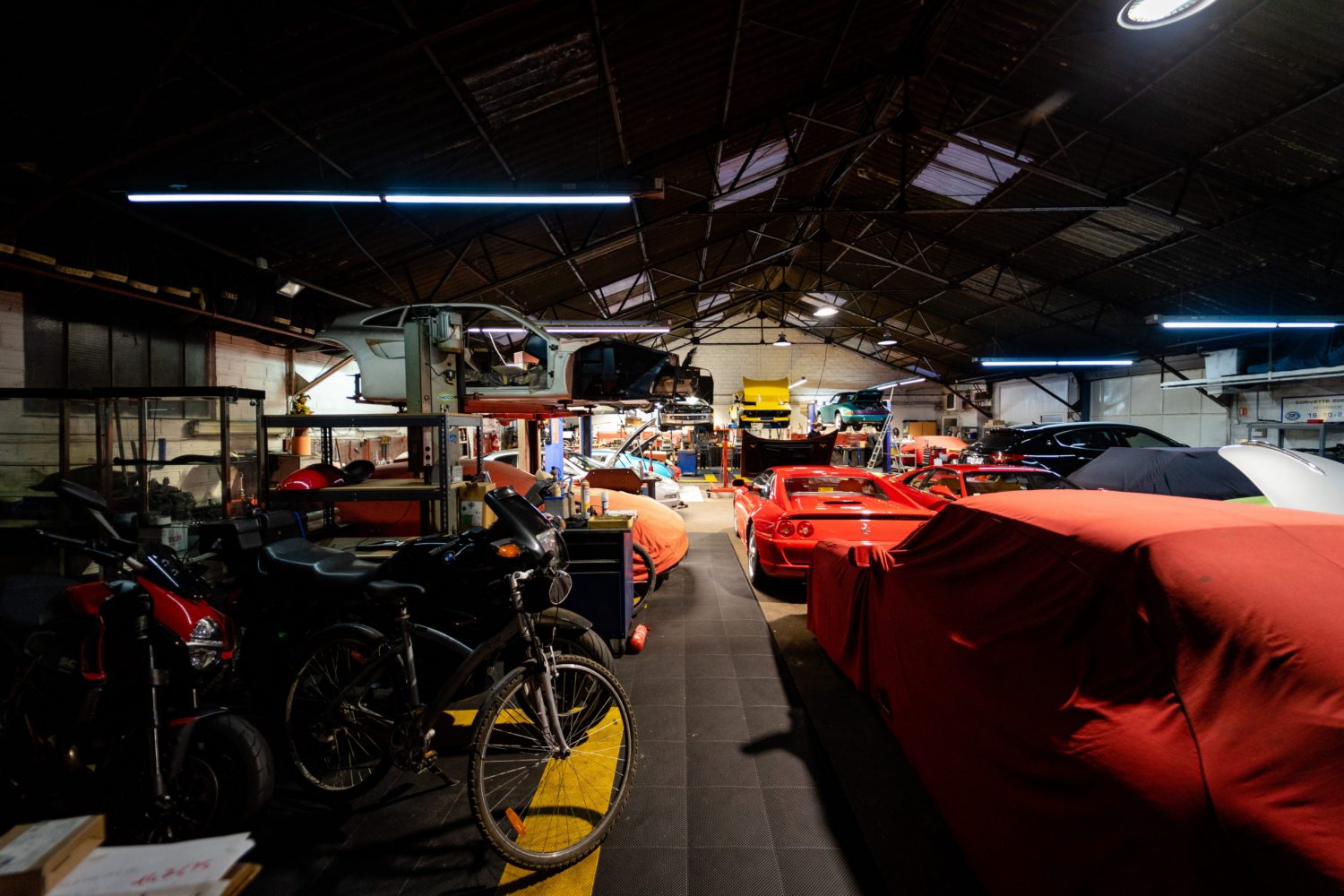 rsgarage-autodel-6 red street garage